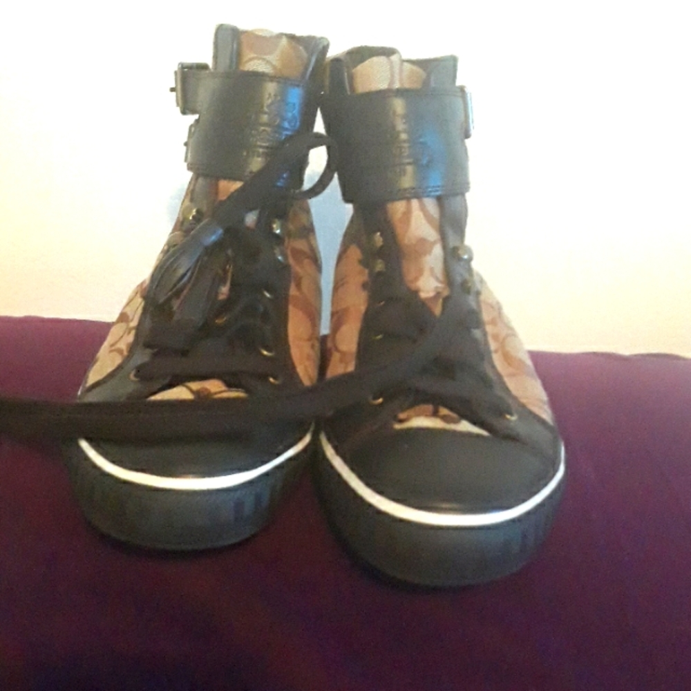 Gently worn Coach logo High Top Tennis shoes with leather trim